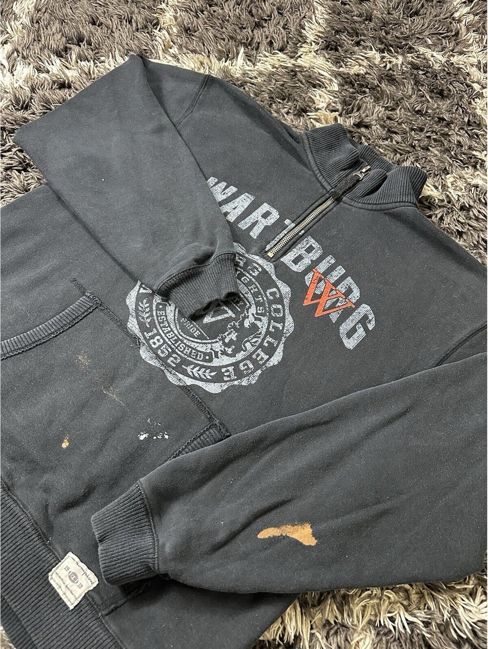 Champion Wartburg College Knights 1/4 Zip Sweatshirt Mens XL Black Distressed